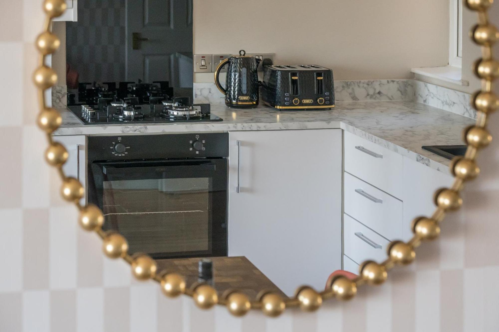 Central Belfast Apartments Queen'S Hideaway エクステリア 写真